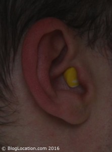 Cut Bilsom 303 ear plug in ear